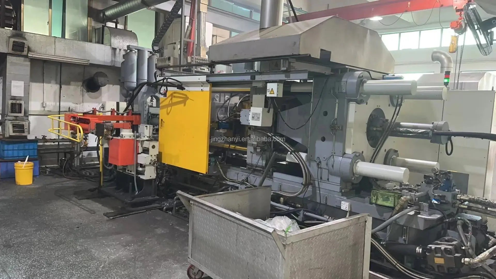 Jingzhanyi 18K Gold Flower Star Customizable Charm Bracelet Maison Valderre