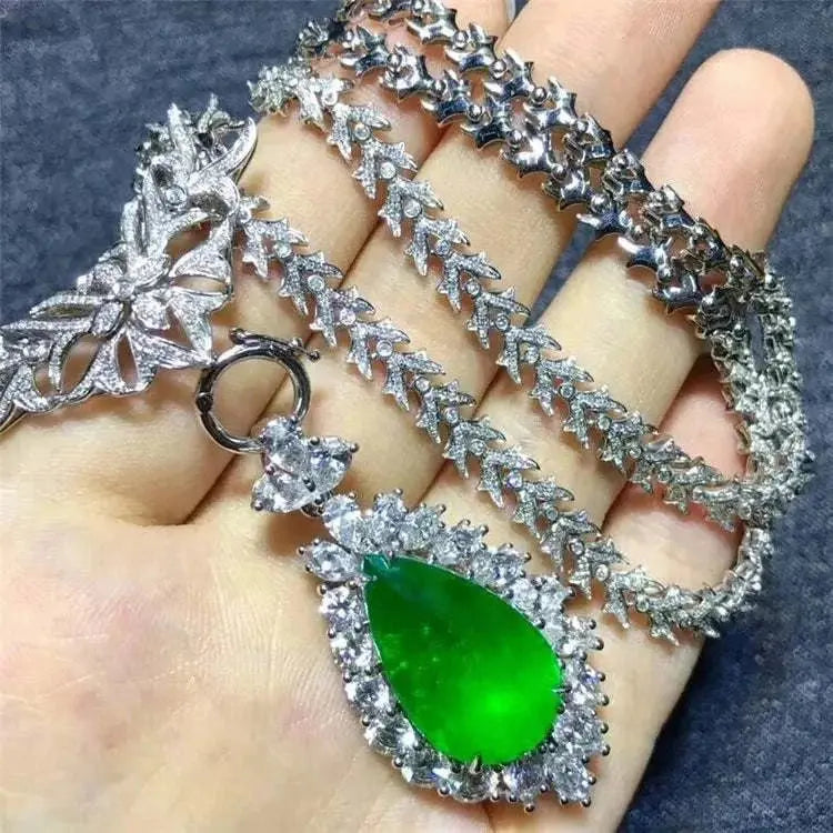 Luxury Necklace Jewelry Wholesale Brand 12.78ct Natural Gemstone Green Emerald 18k Gold Pendant Necklace - The Sparkling Squirrels & Co.