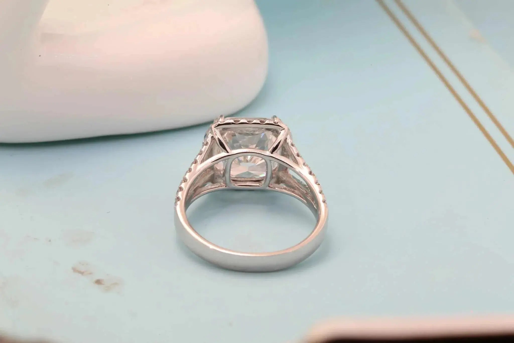 AEAW Jewelry IGI Cushion Cut Diamond Lab Created Vs1 F 5.0 Ct Solitaire Ring 14k White Gold 0.75ctw Engagement Ring For Woman - The Sparkling Squirrels & Co.