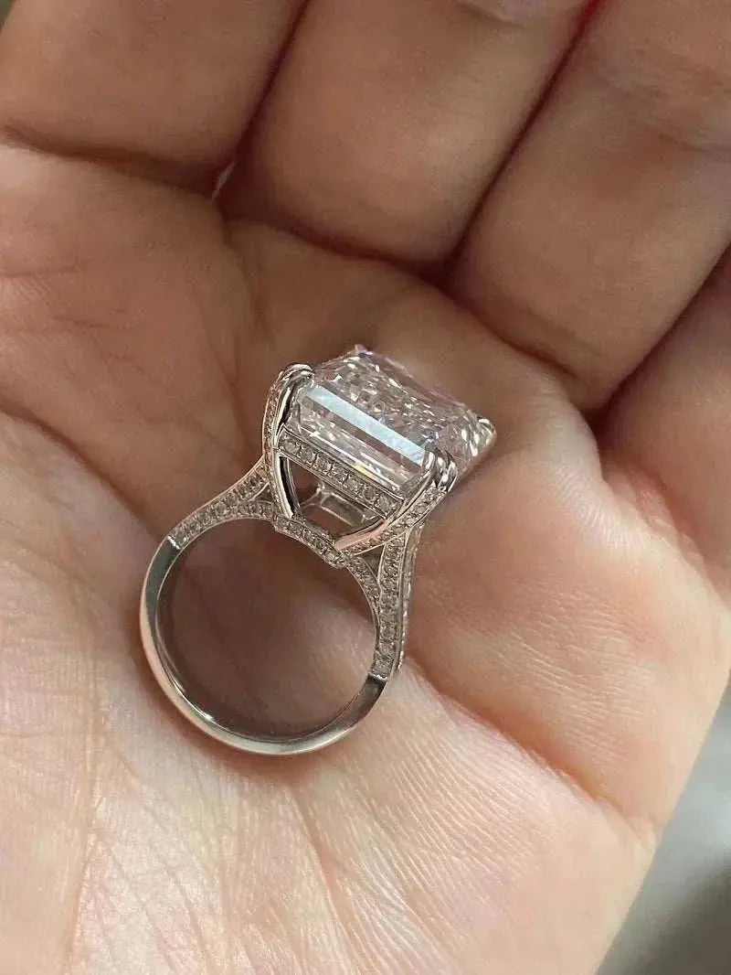 Ruif Unique Customized Luxury Design Emerald Cut 20ct F VS1 Lab Grown Diamonds Rings for Wedding Band Gifts Fine Jewelry IGI - The Sparkling Squirrels & Co.